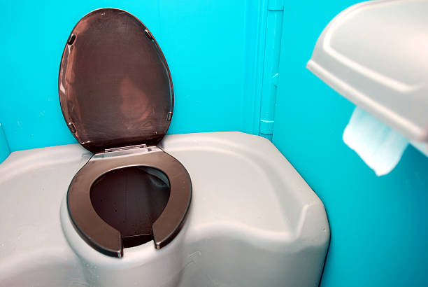 Best Portable toilet rental cost  in Birngham, MI